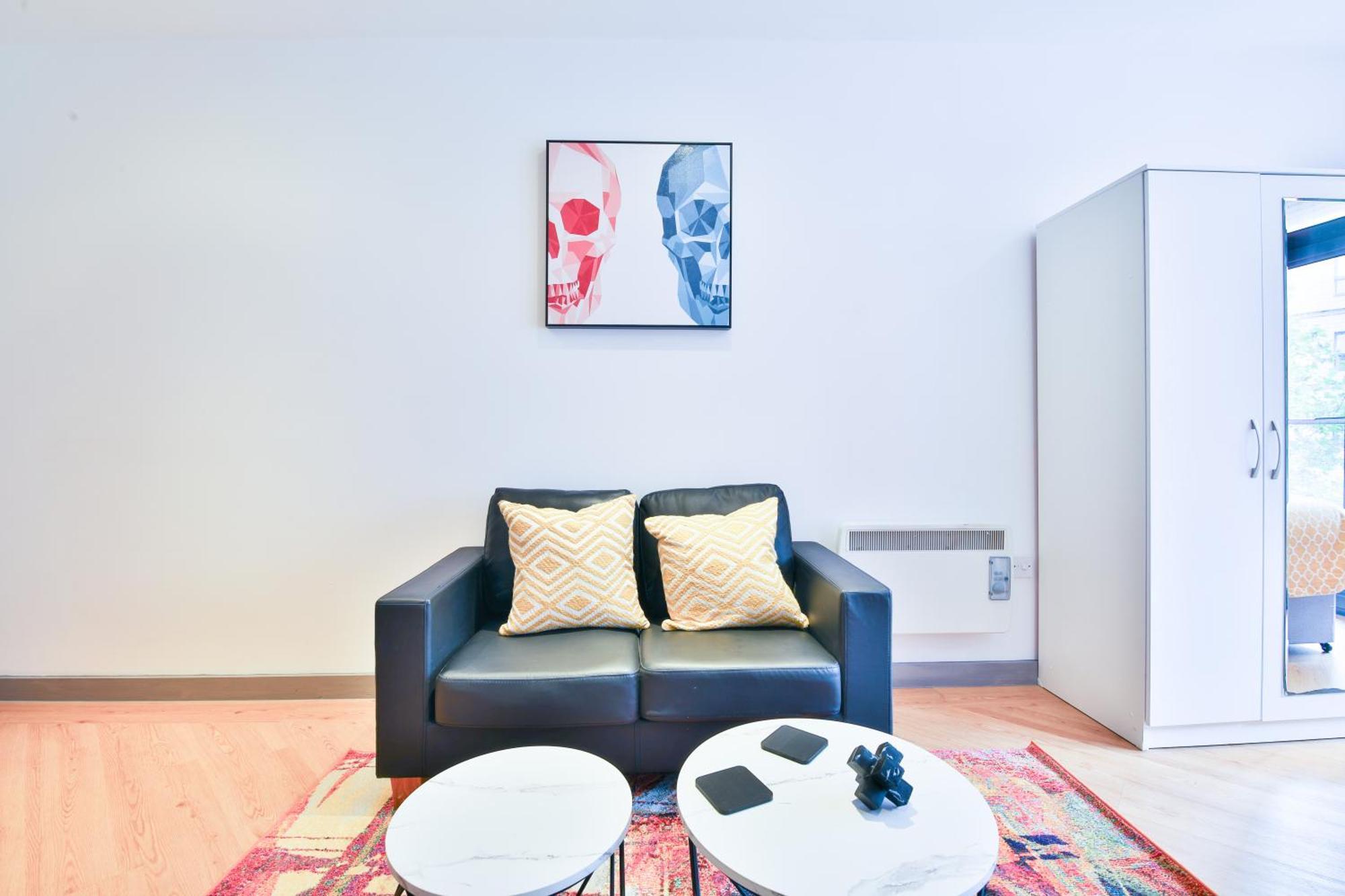 Princess Lofts City Centre Studios With Nespresso Coffee Machines & New Fast Wifi By Stayright Swansea Exterior photo