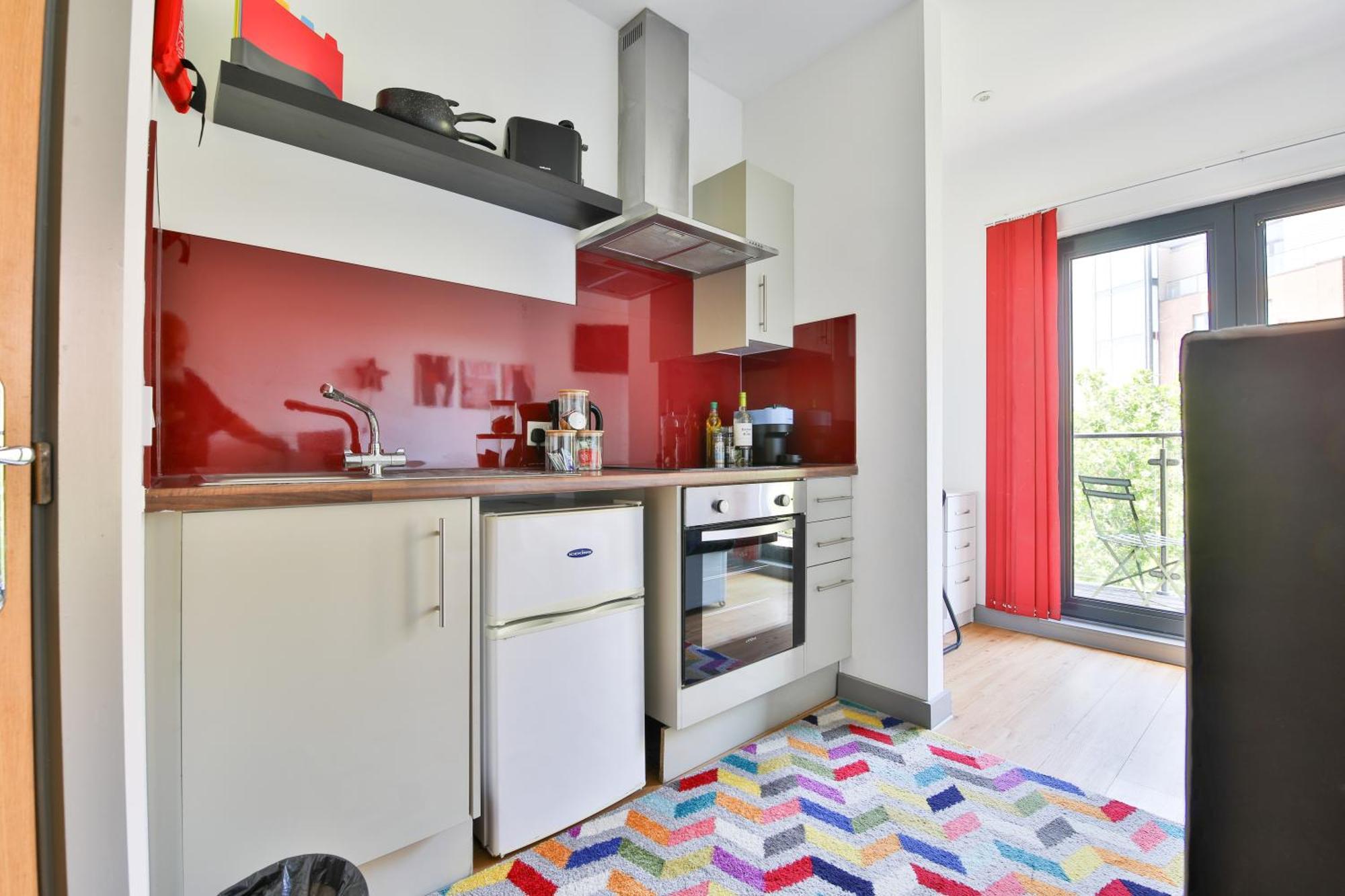 Princess Lofts City Centre Studios With Nespresso Coffee Machines & New Fast Wifi By Stayright Swansea Room photo